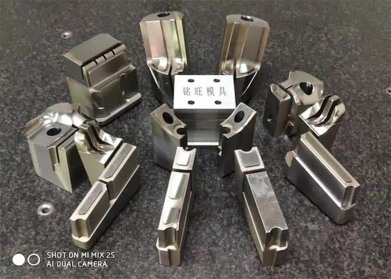 Вставки для пресс-форм SOLIDWORK Design Компоненты пресс-форм для автомобильных деталей